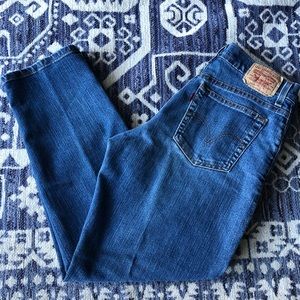 Levi 550 high waisted mom jeans